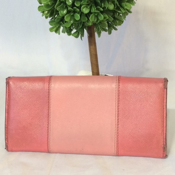 Prada wallet - Picture 4 of 13